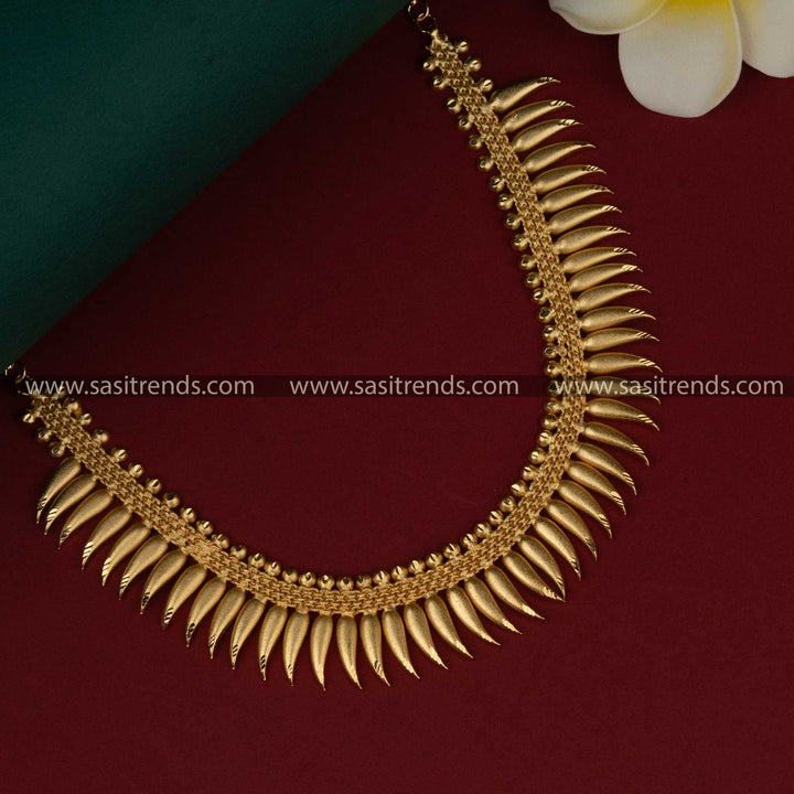 Sasitrends - Traditional Kerala Mullapoo Pattern Micro Gold Plated Necklace