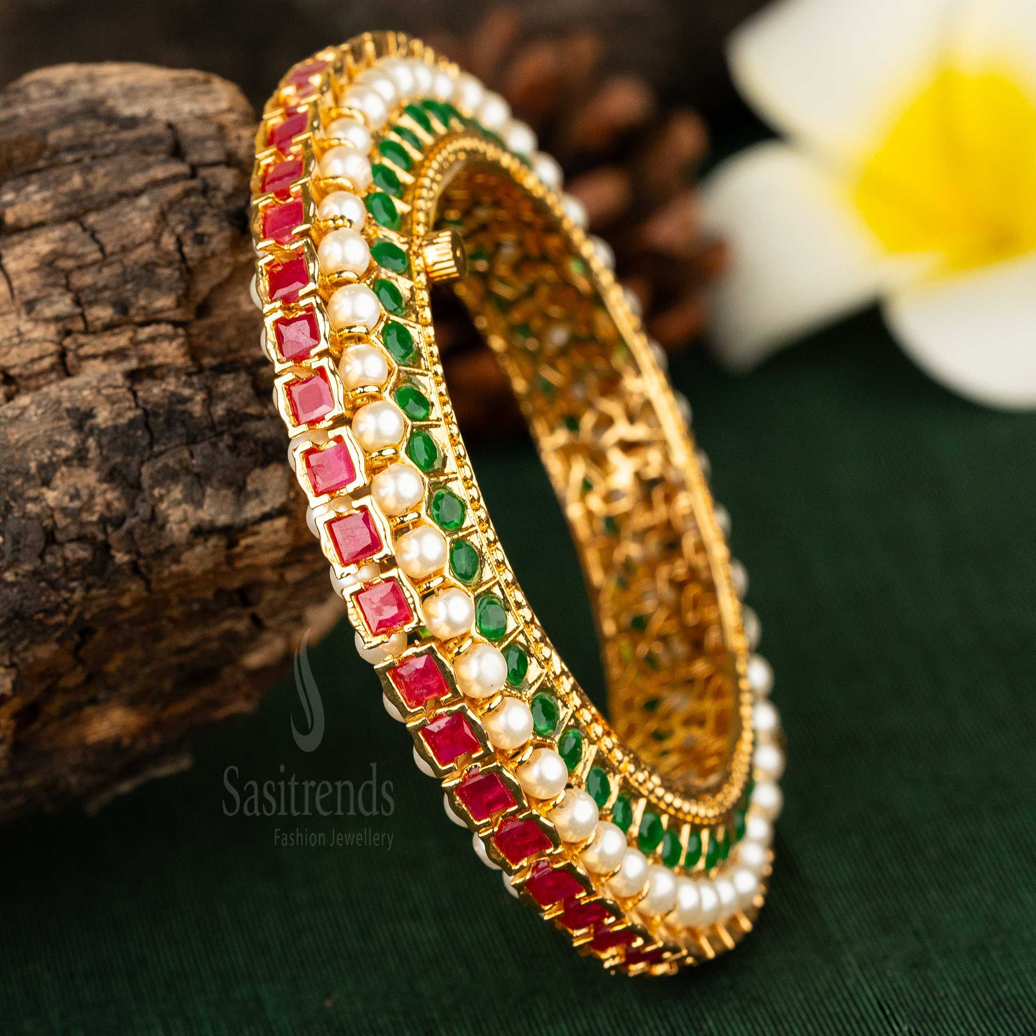 High gold plated screw type kada bangle for wedding and engagement