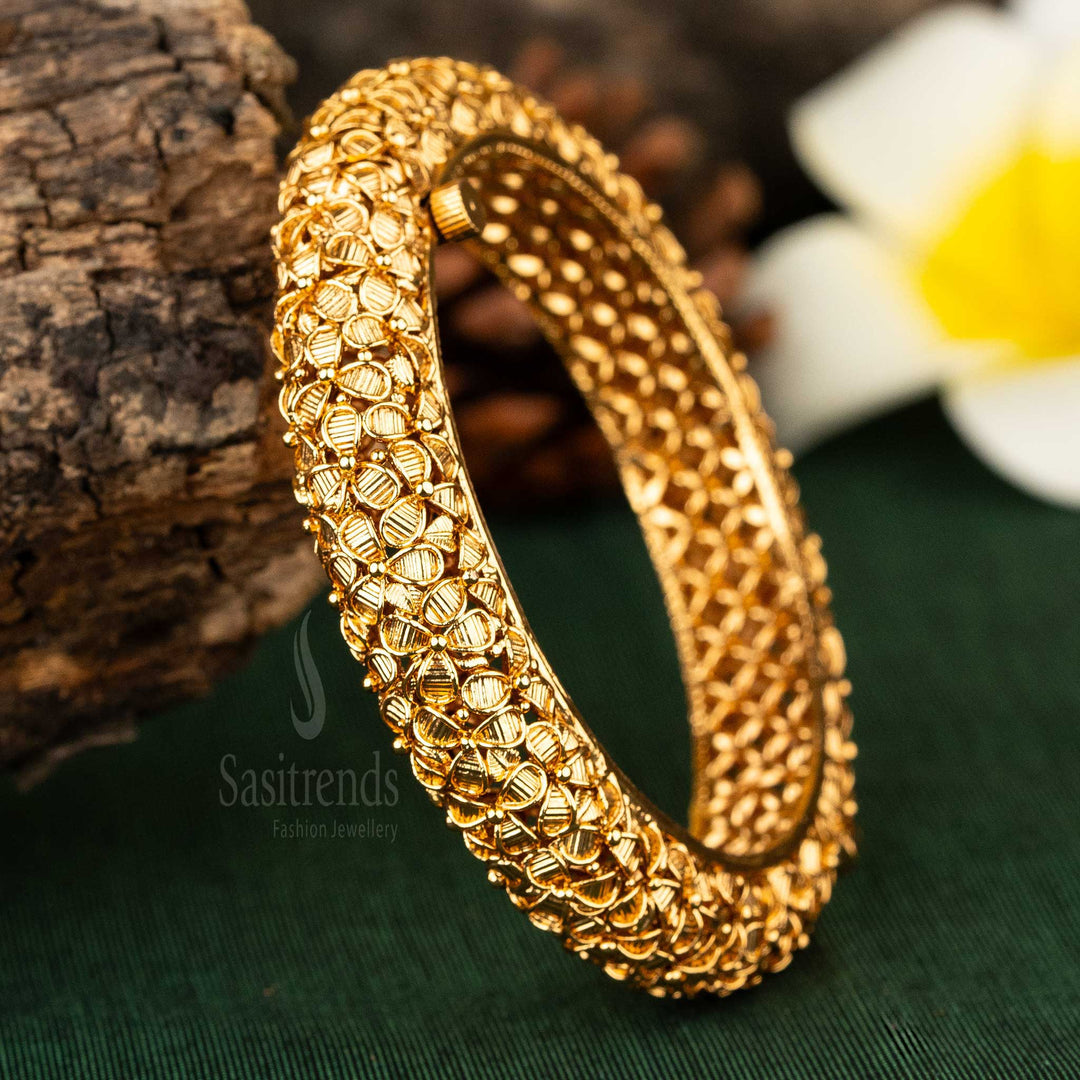 Antique Gold-Plated Floral Design Openable Screw-Type Kada Bangle