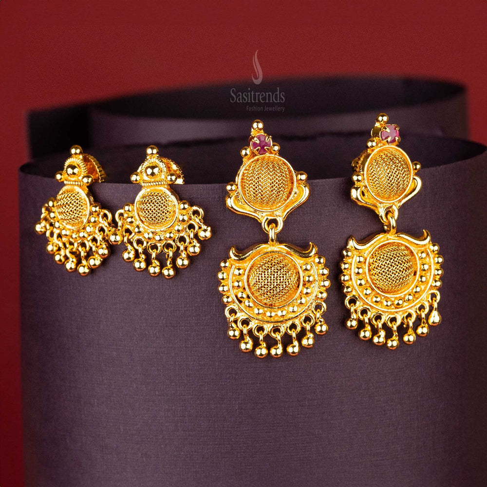 Luxurious Ruby Crescent and Mesh Pattern Earrings Combo - Rich Gold Tone Sasitrends