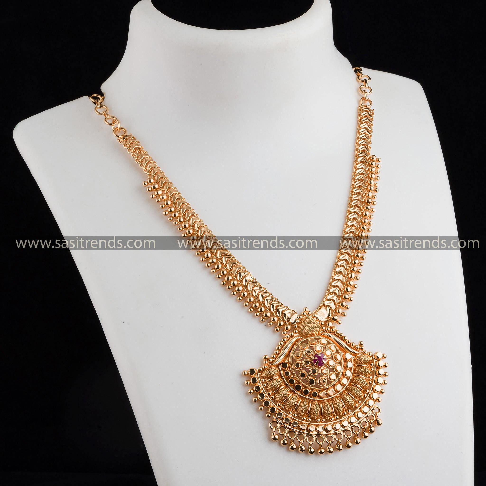 
Traditional-Micro-Gold-Plated-Necklace-Set