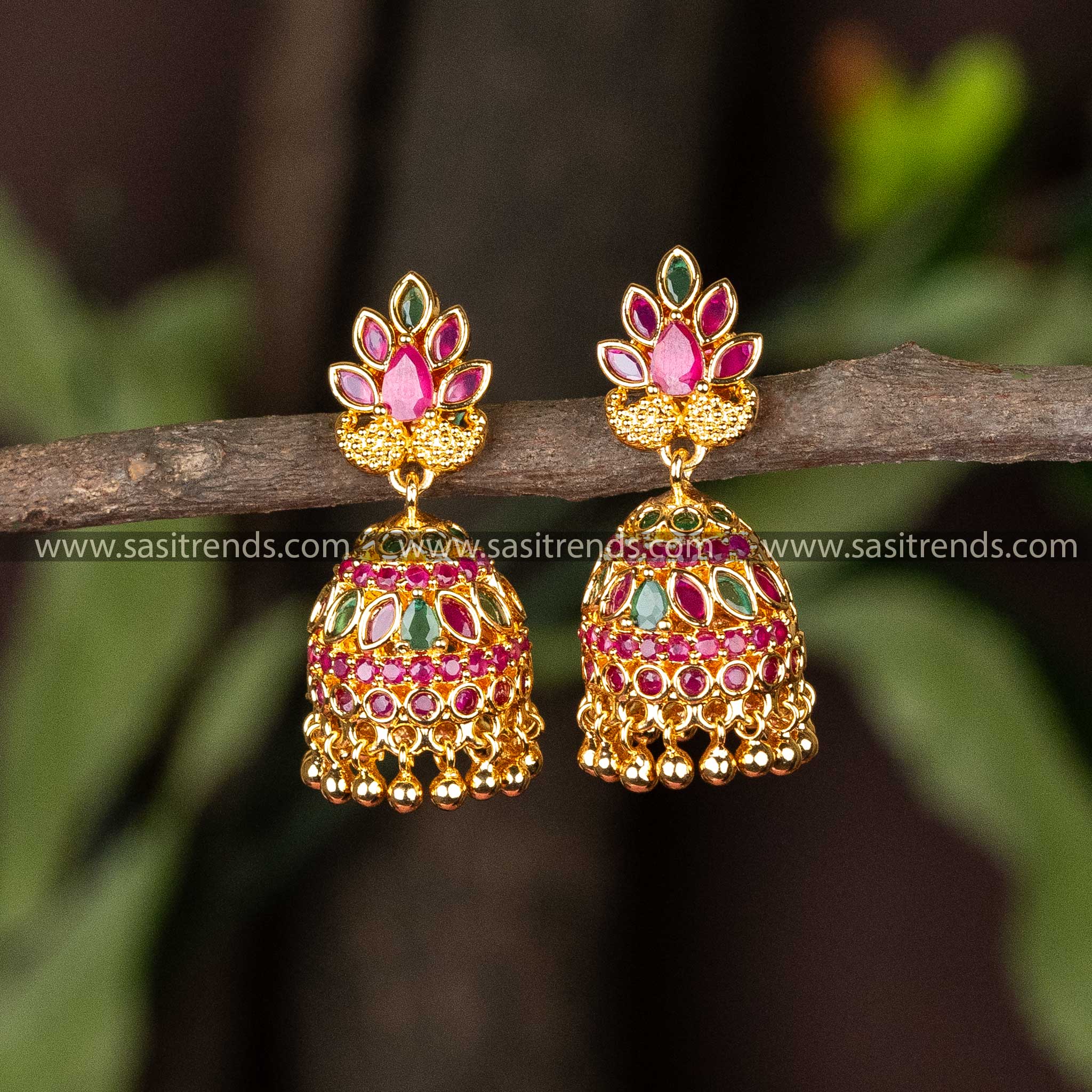 Buy wedding wear golden earrings online – Gehna Shop