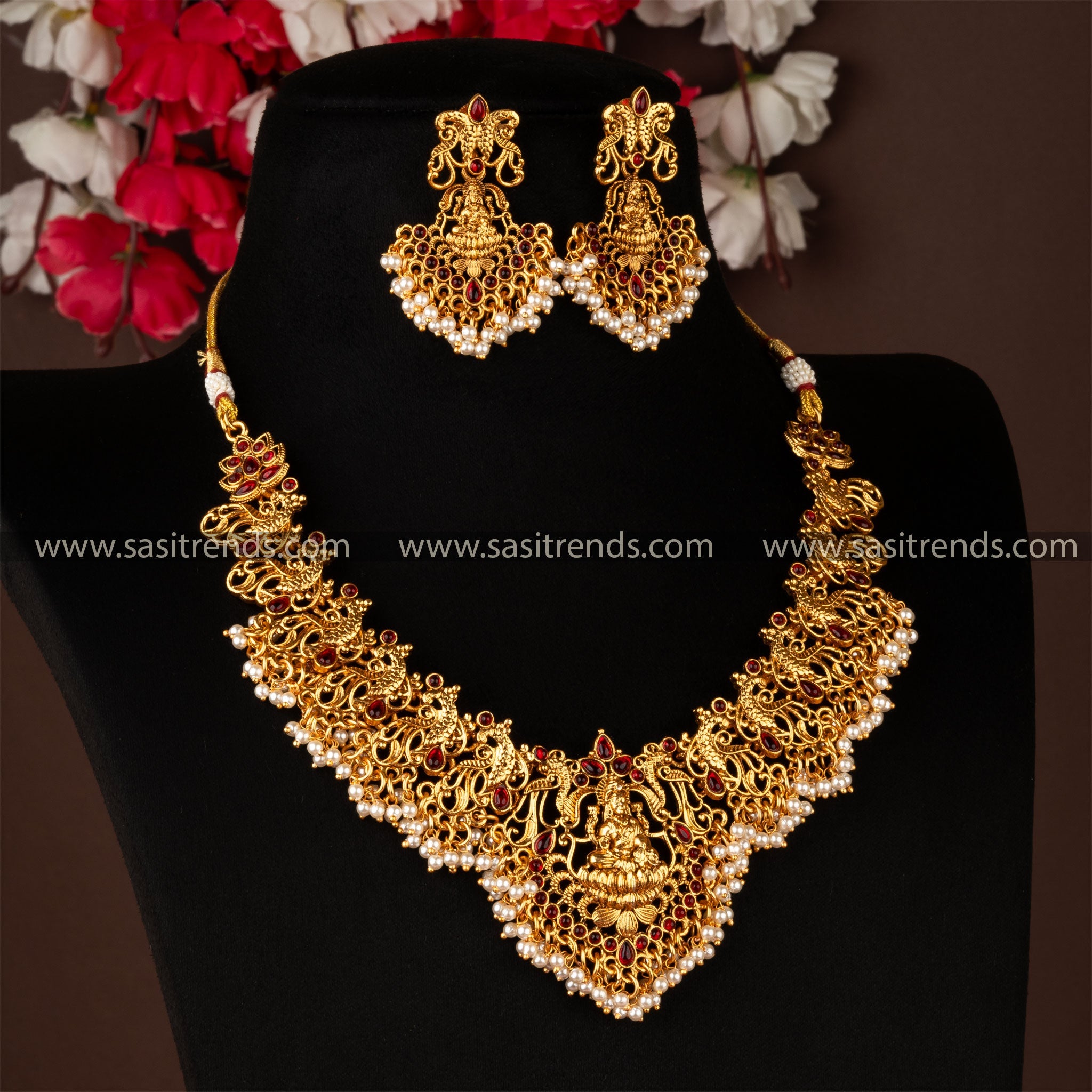 Temple Traditional Matt Gold Plated Ruby Lakshmi Peacock Pattern Jewellery Set