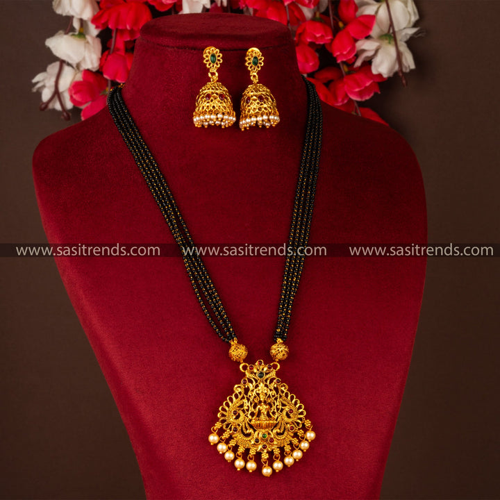 Classic Matt Gold Three Line Black Pearl Mala Lakshmi Jewellery Set