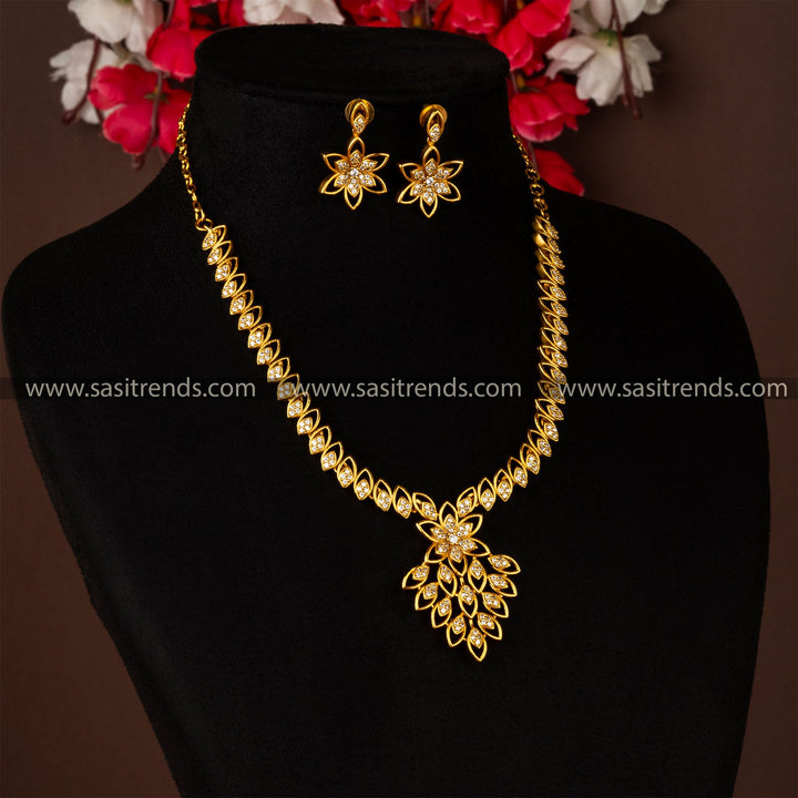 Sasitrends - Traditional Temple Matte Gold Sparkling Flower Pendant Jewellery Set