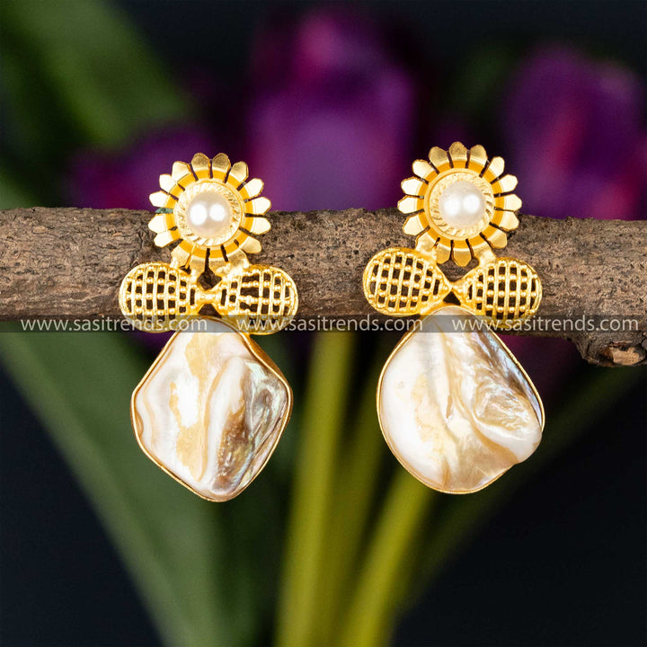 New Arrival: Contemporary Mother of Pearl and Gold-Plated Brass Earrings - Sasitrends