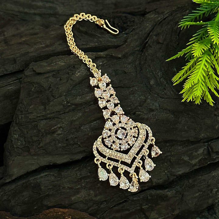 Elegant Rose Gold Plated Maang Tikka Set with Shimmering Heart Flower Motif and American Diamond Stones