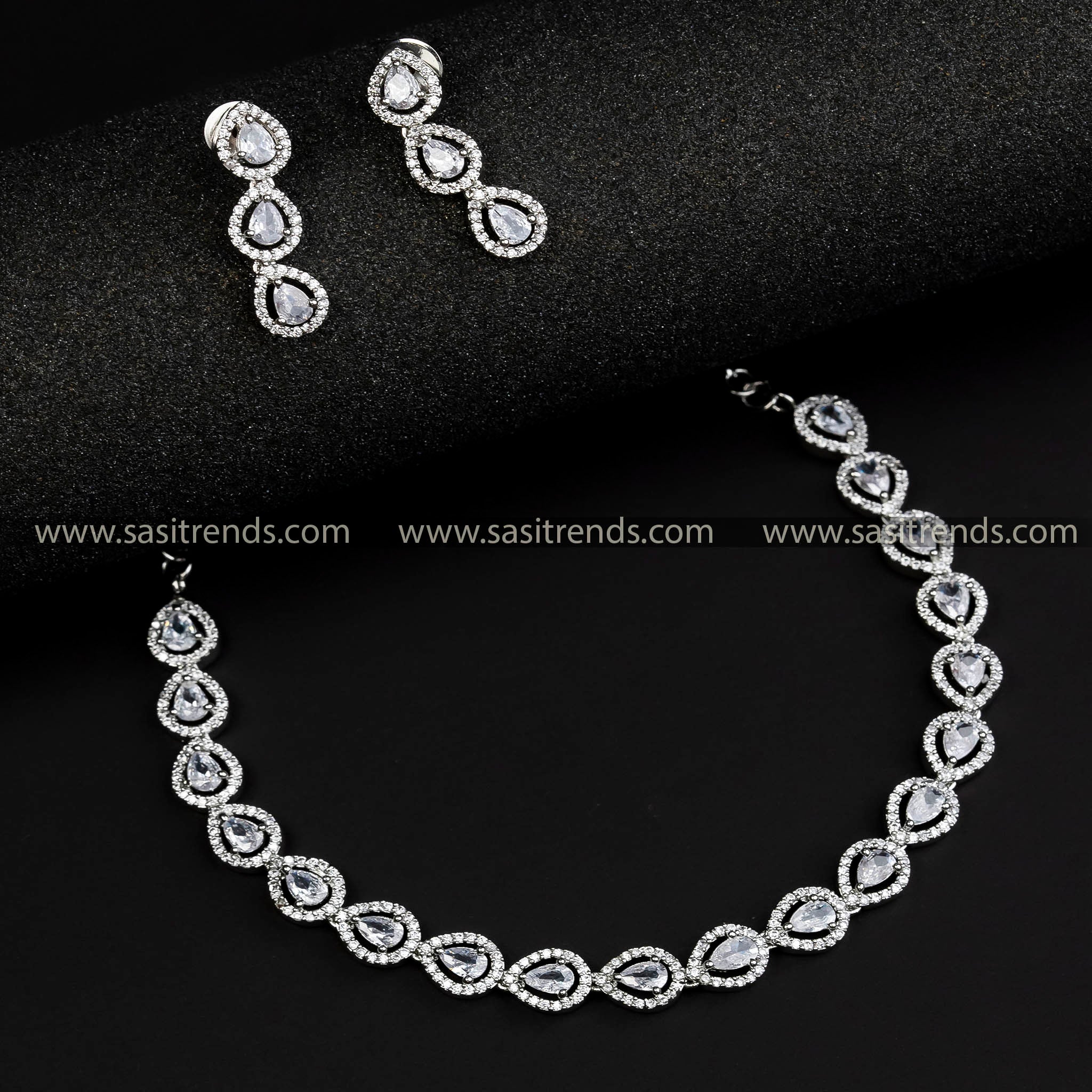 Gorgeous Rhodium Silver Plated Necklace with Dazzling White Stones and American Diamonds