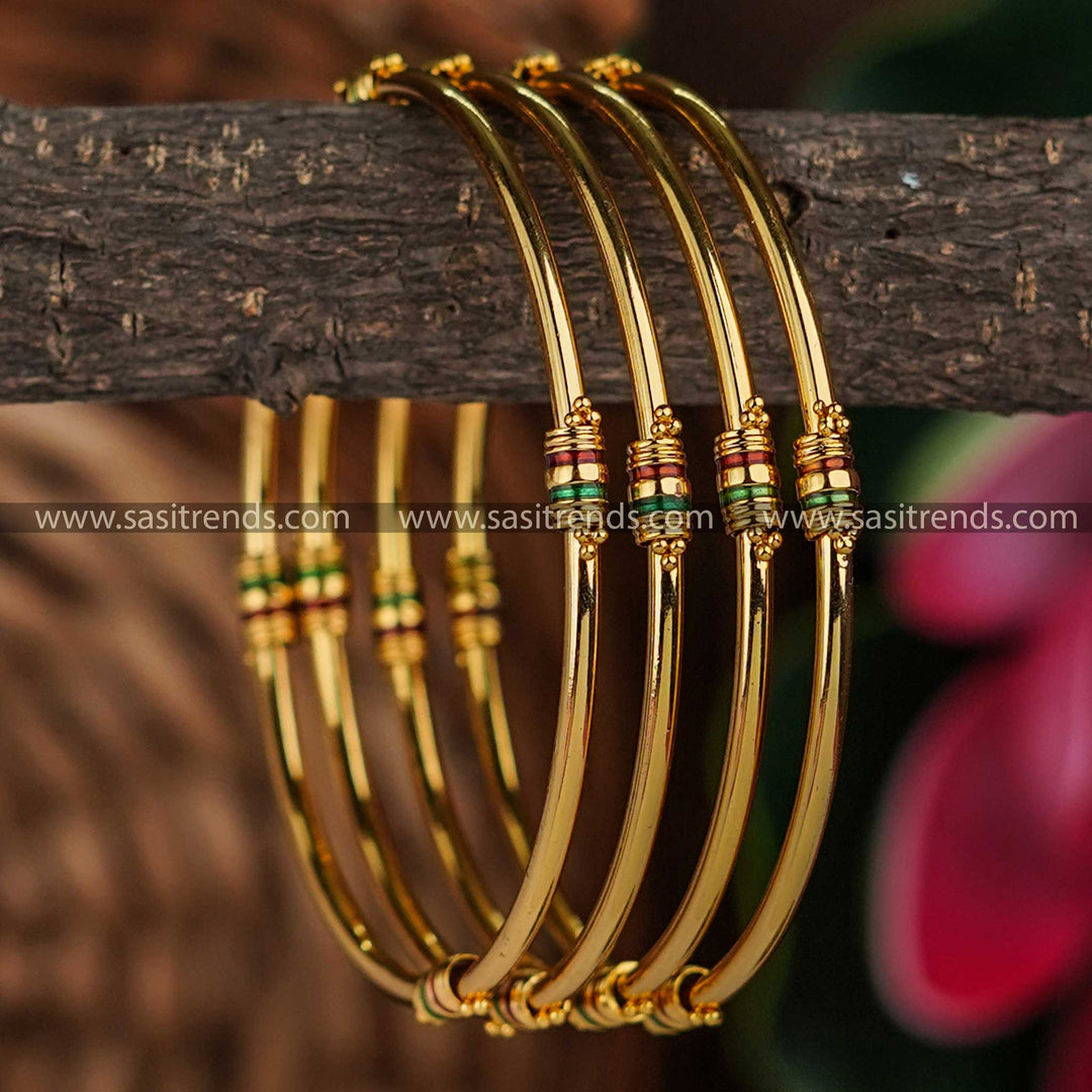 Trendy Simple Bangle Pair | Enamaled Golden Rings | Red & Green | 6-Month Polishing Warranty