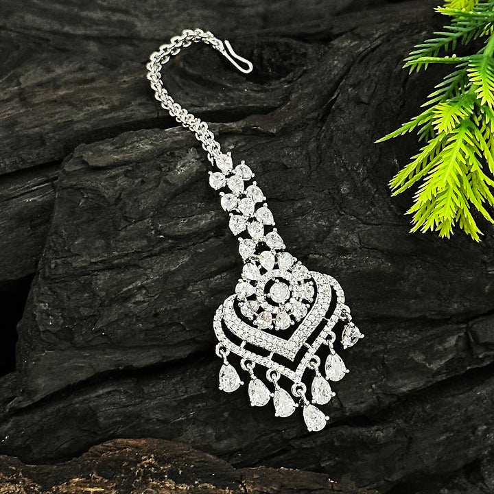 Elegant Rhodium Silver Plated Maang Tikka Set with Shimmering Heart Flower Motif and American Diamond Stones