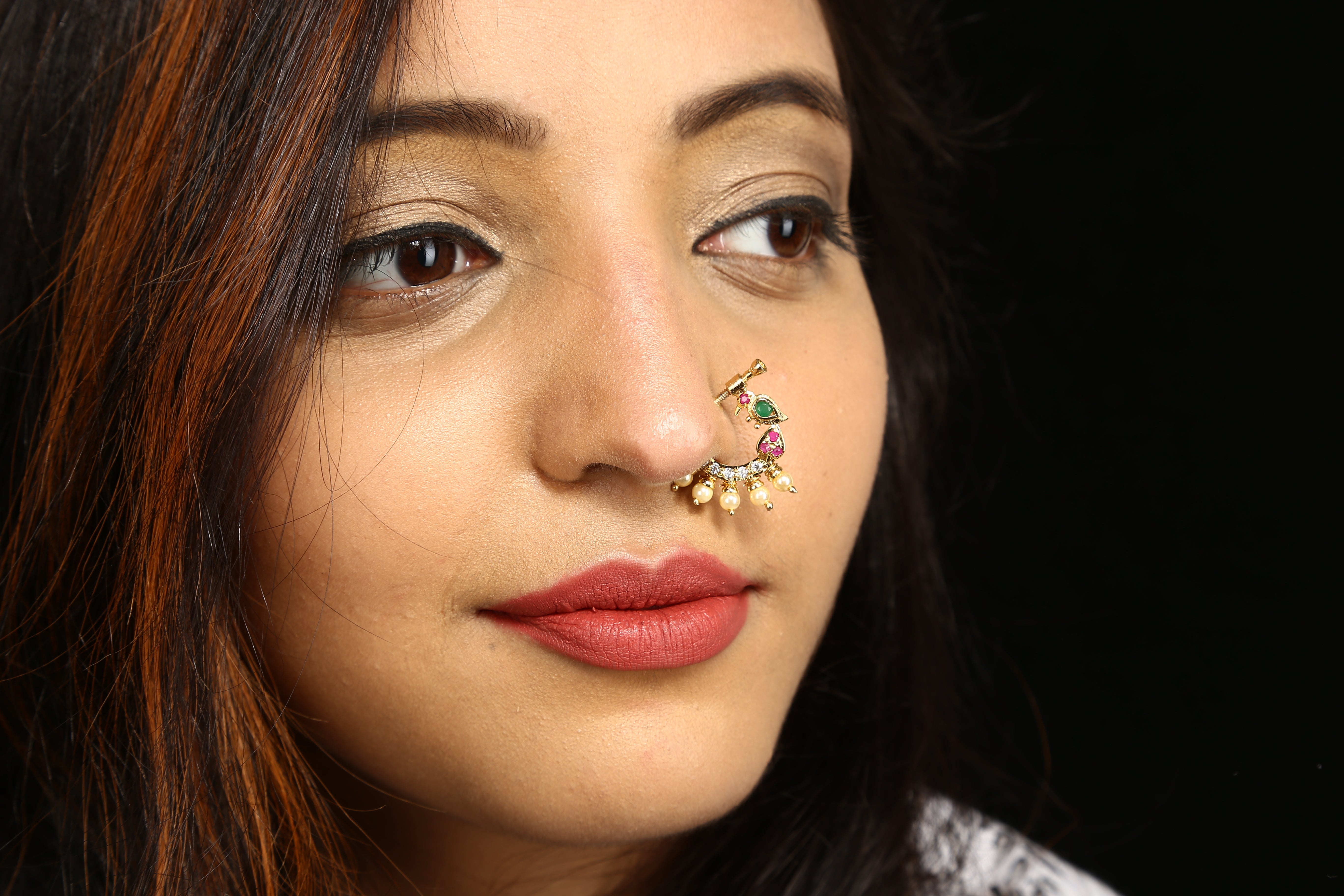 non piercing nose pin